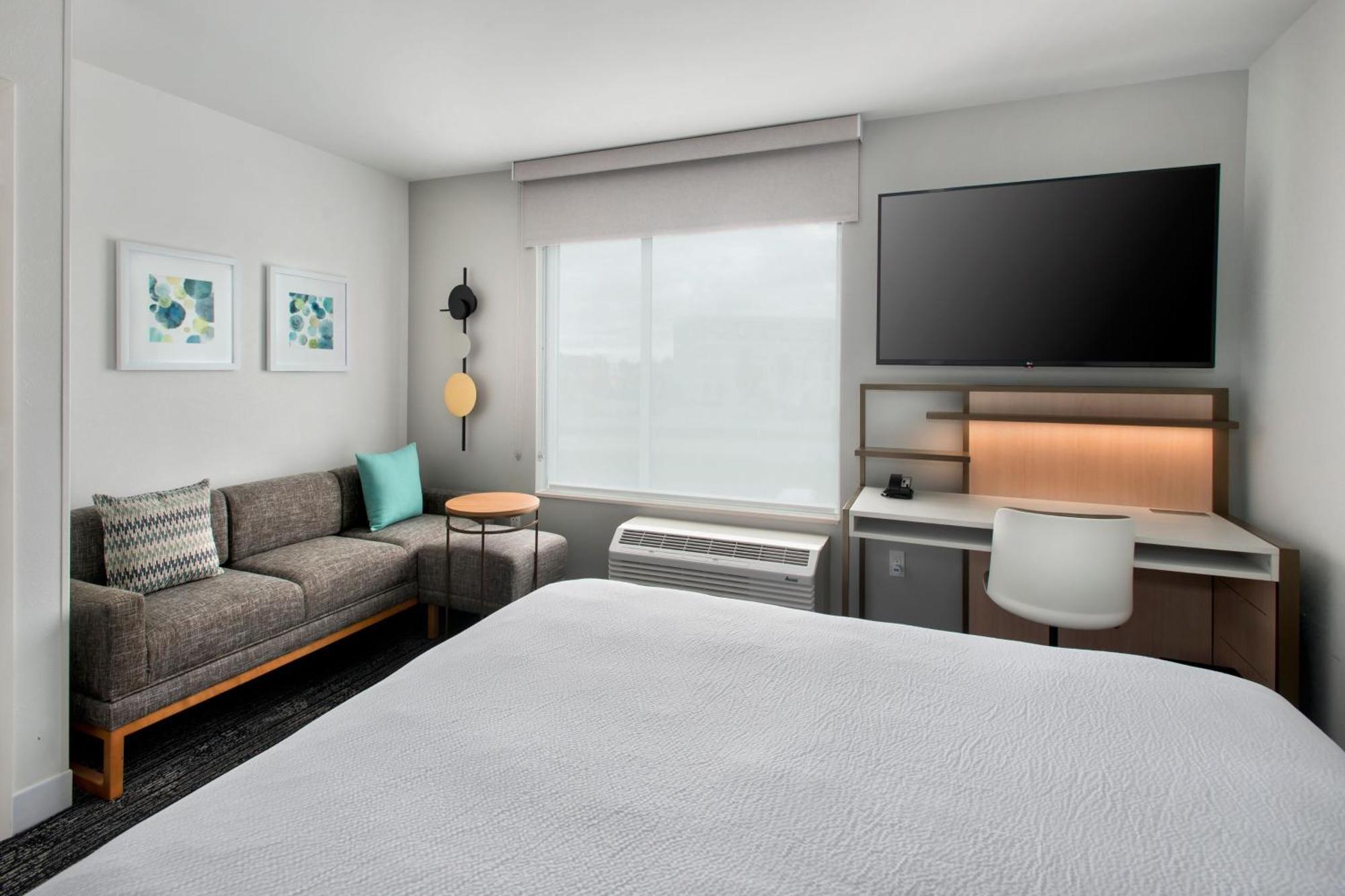 Towneplace Suites Portland Airport Me South Portland Exteriör bild