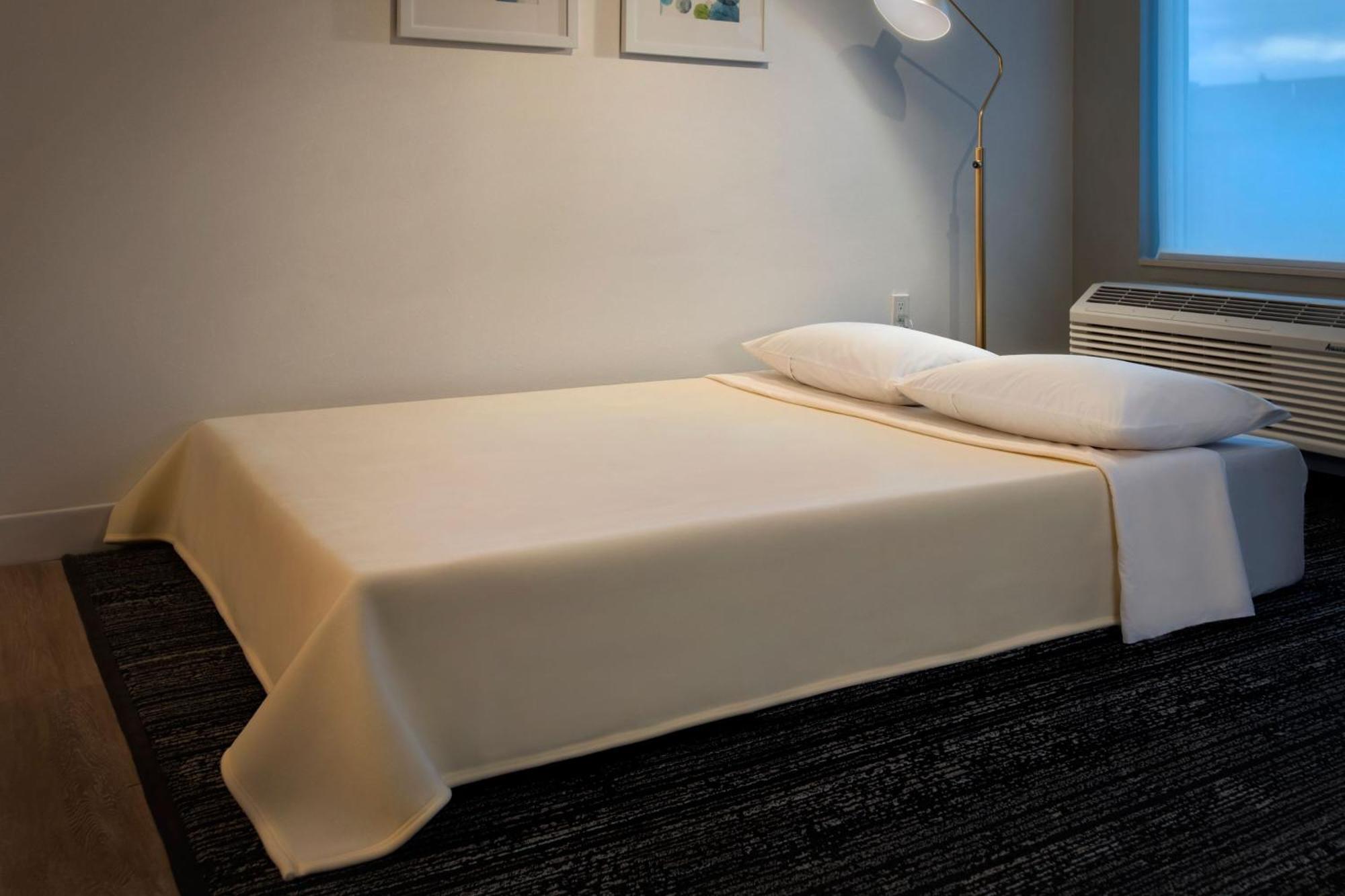 Towneplace Suites Portland Airport Me South Portland Exteriör bild