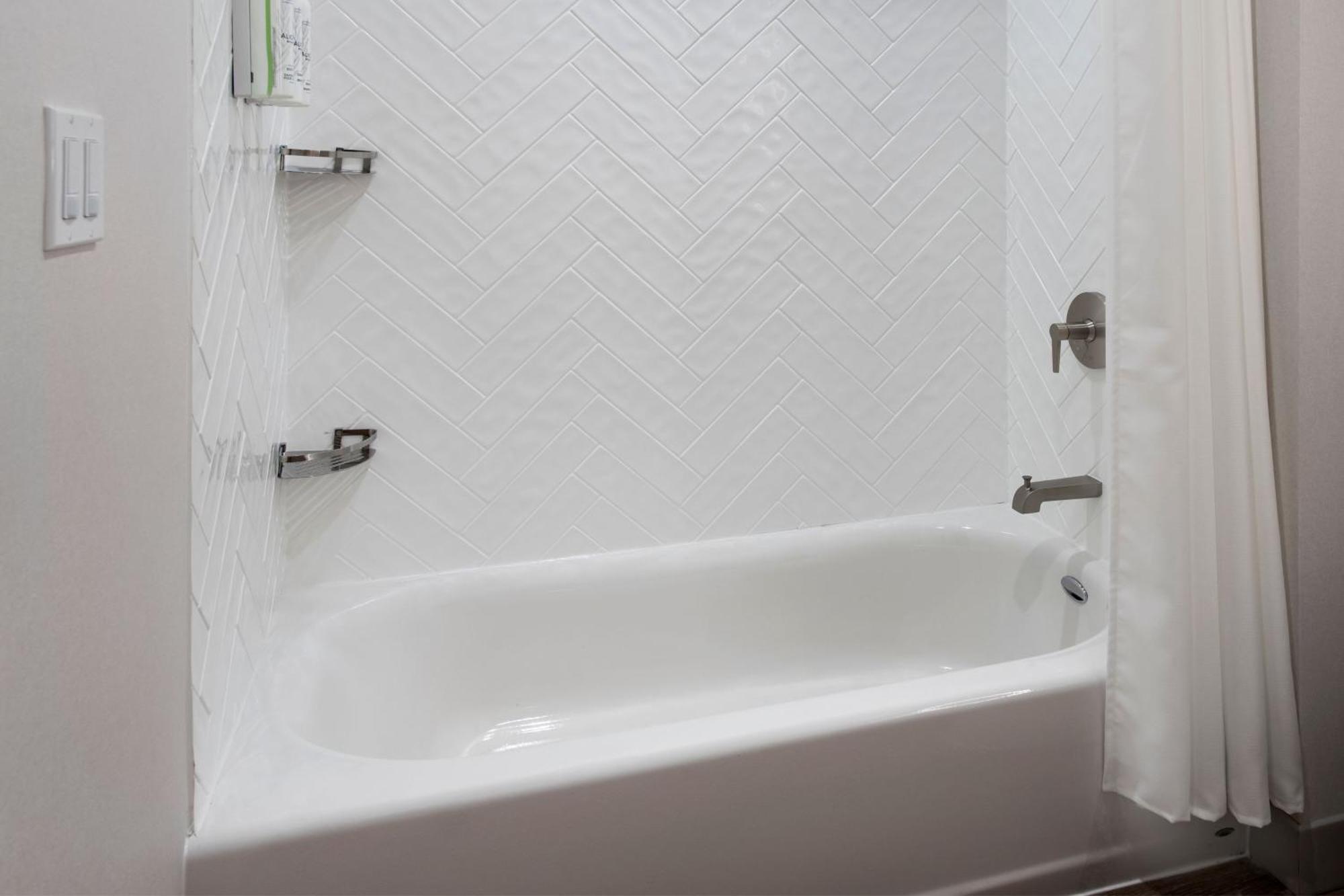 Towneplace Suites Portland Airport Me South Portland Exteriör bild