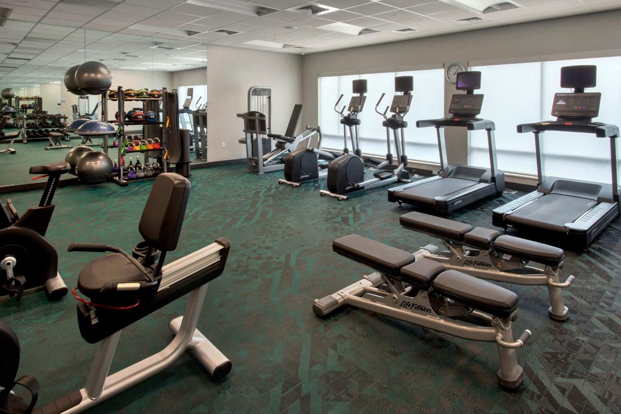Towneplace Suites Portland Airport Me South Portland Exteriör bild
